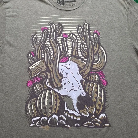 Into The AM Shirt Mens XL Military Green Desert Cow Skull Cactus Graphic Tee - Picture 2 of 7